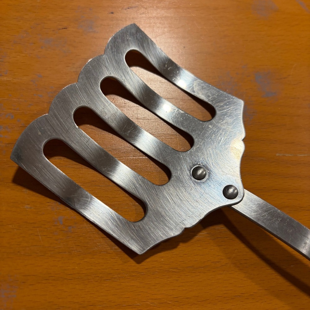 Vintage EUC Stanhome Stainless Steel Slotted Spatula Turner Bakelite Handle 13" - Picture 2 of 7